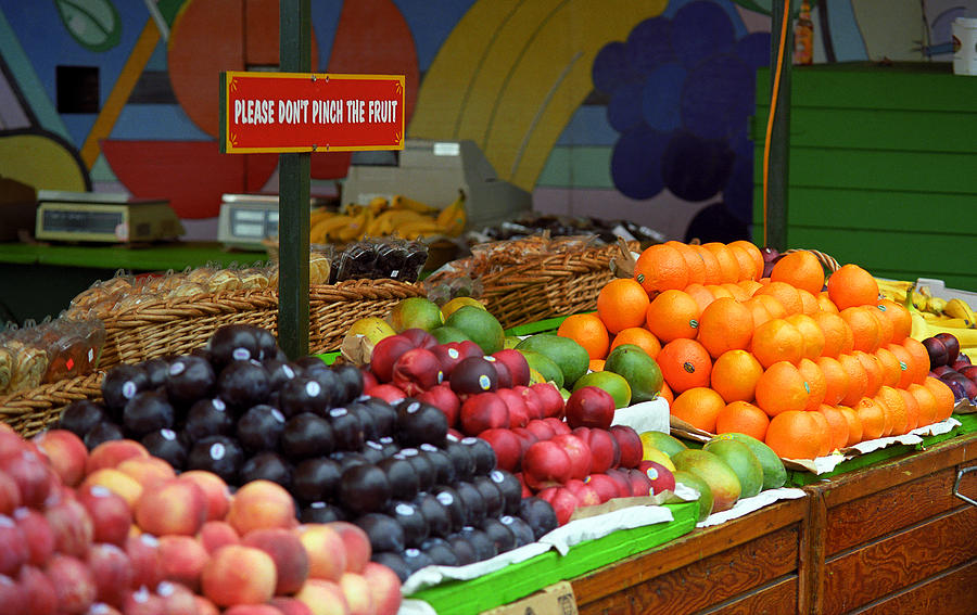 San Francisco Fruit Stand Photograph by Frank Romeo