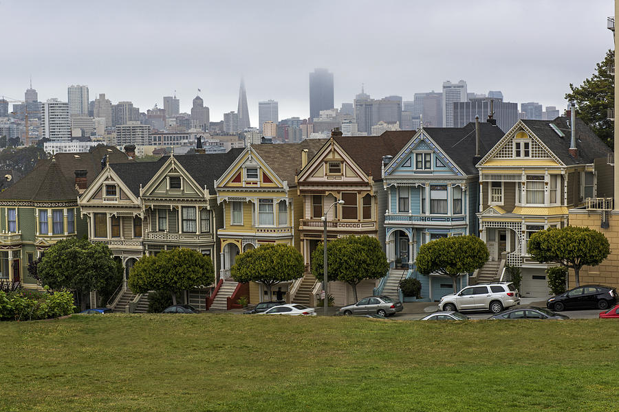 San Francisco Painted Ladies Photograph by Willie Harper