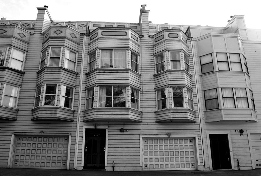 City Photograph - San Francisco Row Homes - Black and White by Matt Quest