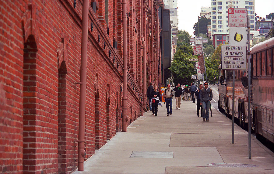 San Francisco Street Scene Photograph by Frank Romeo
