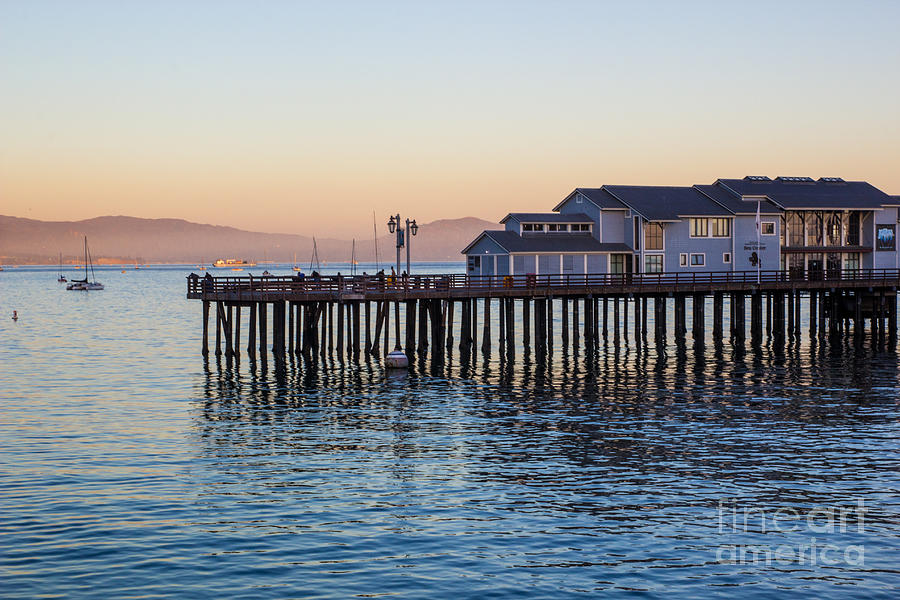 Santa Barbara Wharf At Sunset Photograph by Suzanne Luft
