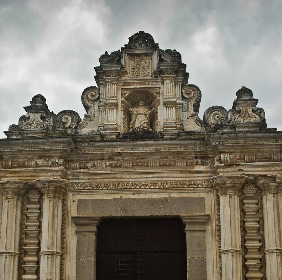 Santa Photograph - Santa Clara Antigua Guatemala Ruins  by Douglas Barnett