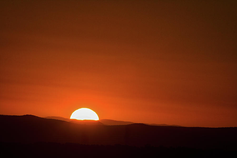 Santa Fe Sunset Photograph by Stuart Litoff