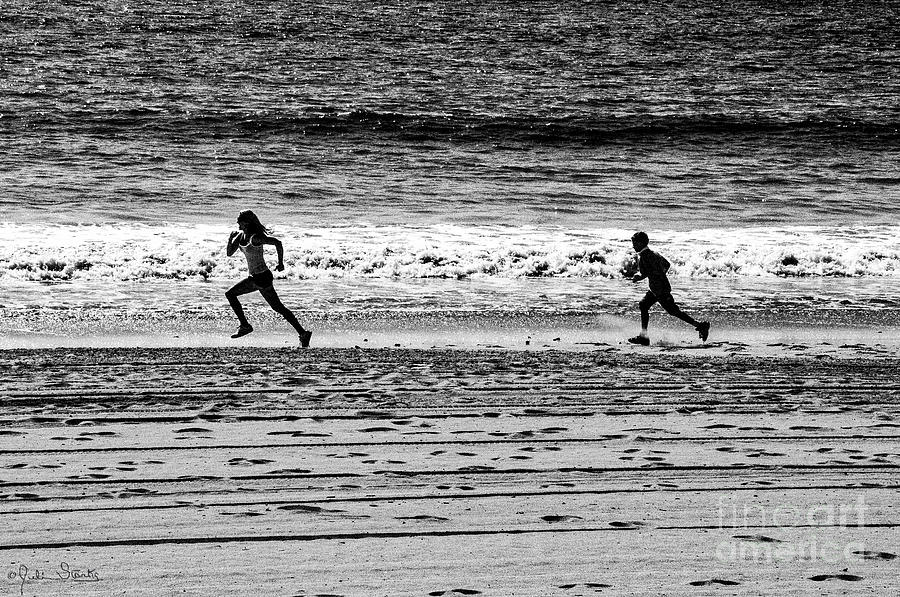 Santa Monica Beach Run Photograph