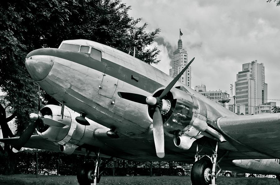 Classic Aircraft Douglas DC-3 Photograph by Carlos Alkmin
