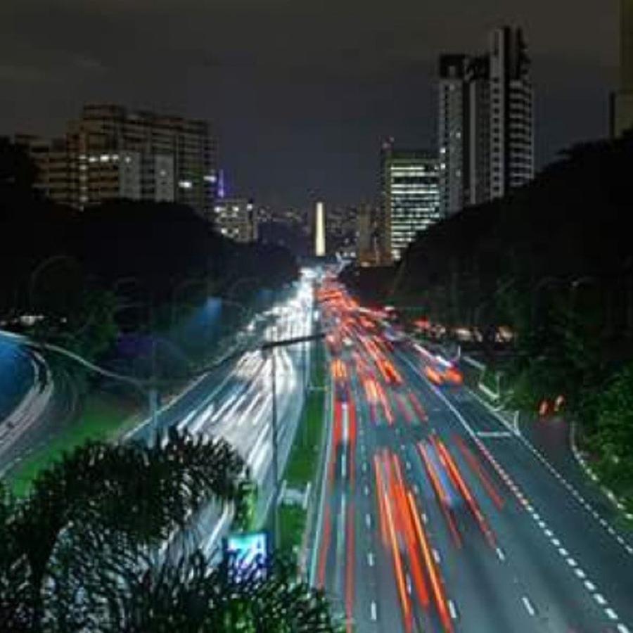 Brazil Photograph - Sao Paulo, Brazil Iconic 23 De Maio by Carlos Alkmin