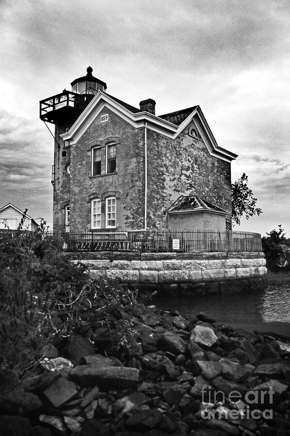 Saugerties Lighthouse Ny Photograph by Skip Willits