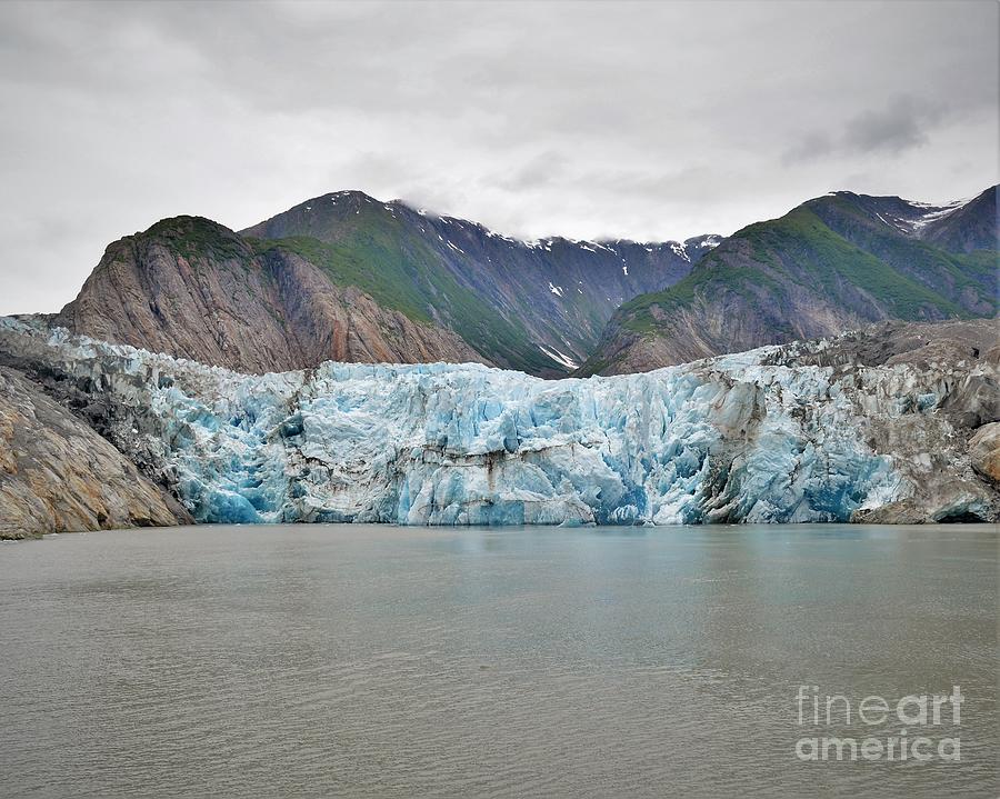 Sawyer Glacier Photograph
