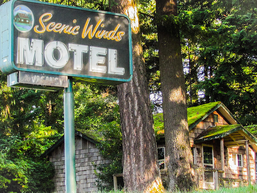 Image result for scenic winds motel cascade locks