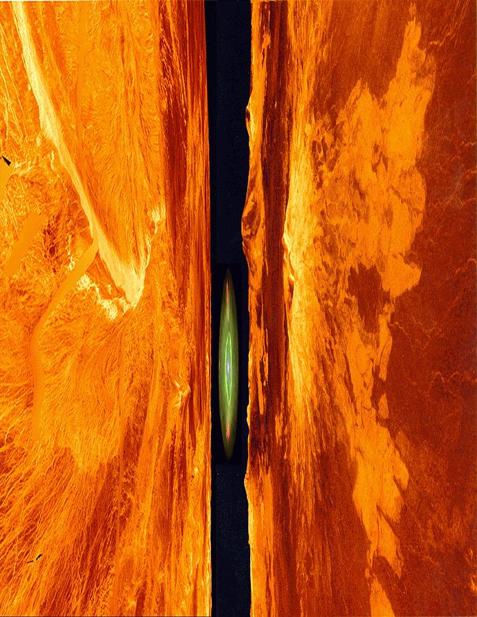 Schism In The Chasm Photograph by Tony Murray