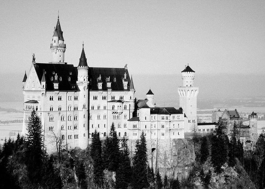 Schloss Neuschwanstein  Photograph by Juergen Weiss