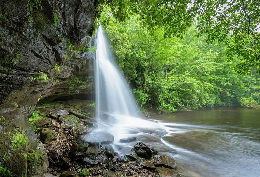 School House Waterfall in Pisgah National Forest of North Carolina Photograph by Ranjay Mitra