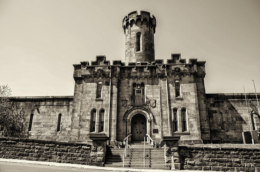 Schuylkill County Prison Where The Mollie Maguires Were Executed ...