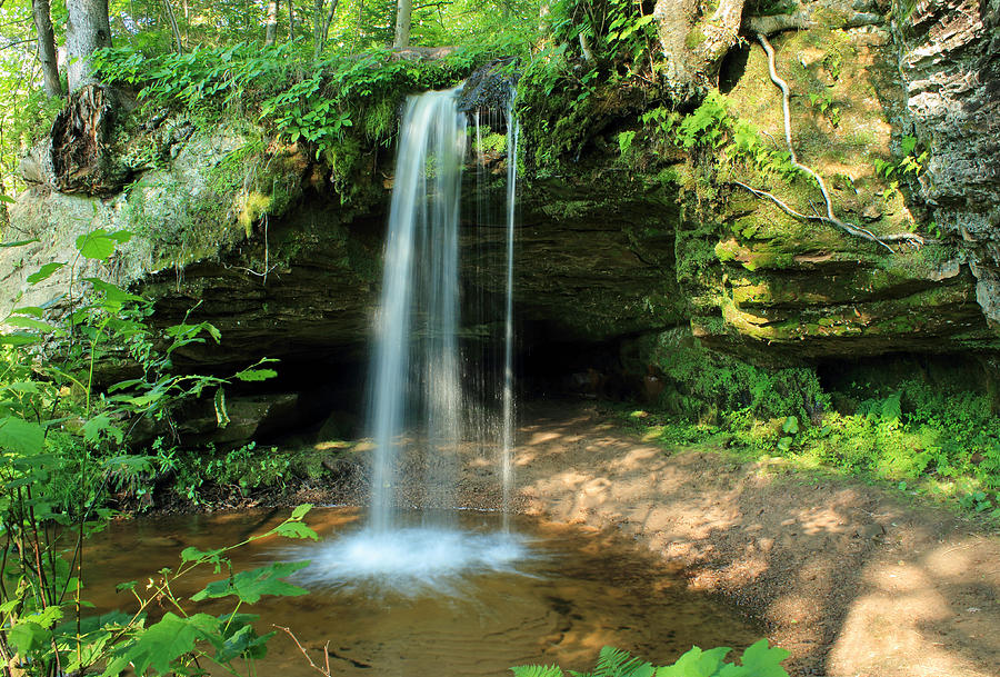 Scott Falls Photograph by Todd Maertz - Fine Art America