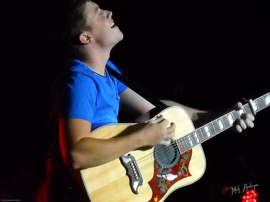 Scotty McCreery In Concert Photograph by Mick Anderson