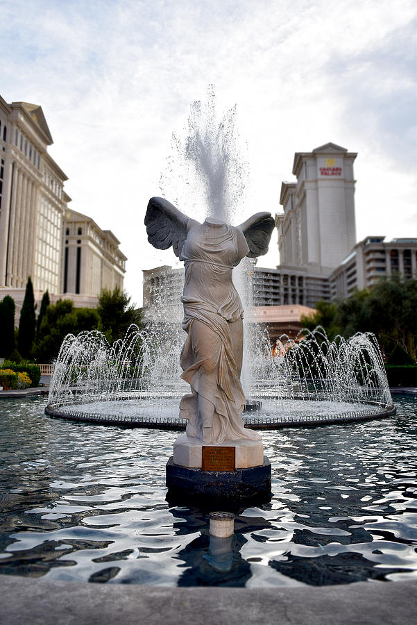 Las Vegas Photograph - Sculpture in Las Vegas by Nicolas Suarez