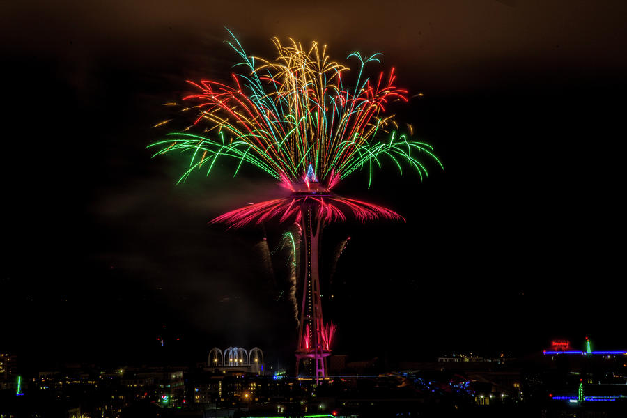 Seattle New Years Eve Fireworks Photograph by Matt McDonald