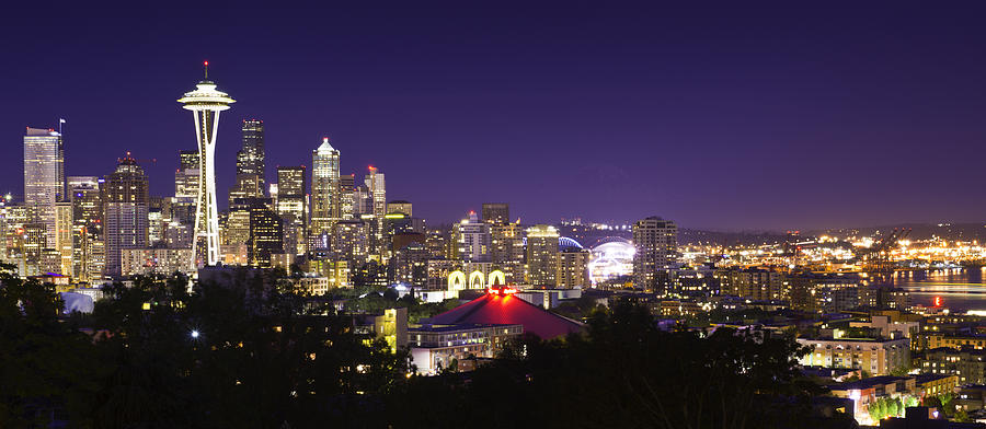 Seattle Photograph - Seattle Nightscape 1 - Kerry Park Viewpoint by Paul Riedinger