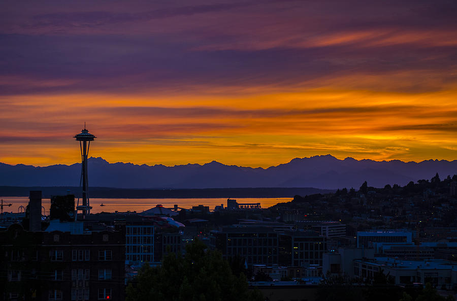 Seattle Olympic Mountain Range Sunset Photograph by Pelo Blanco Photo
