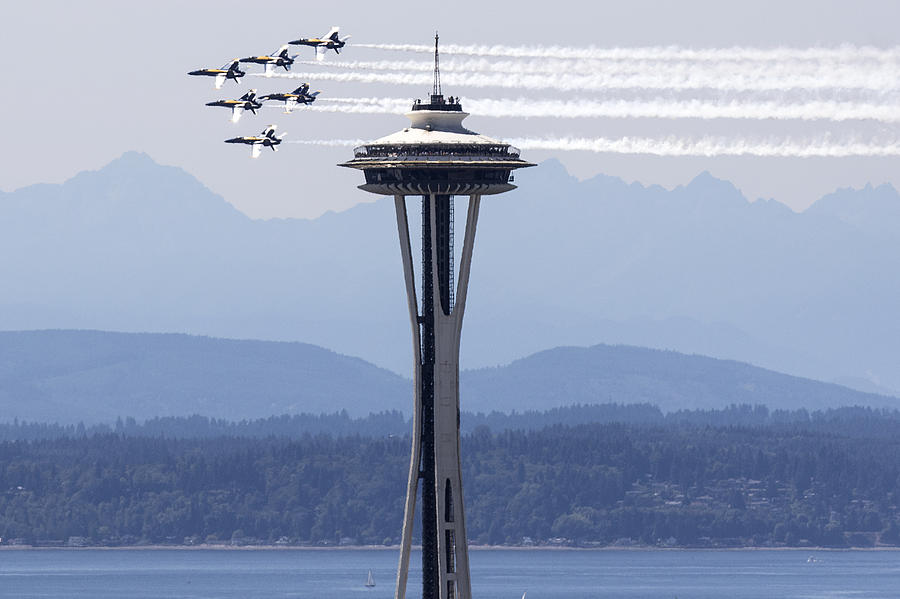 Seattle Seafair Rooftop View Of The Blue Angles Photograph by Matt McDonald