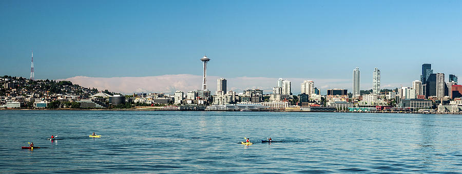 Seattle Skyline 1 Photograph by Mati Krimerman