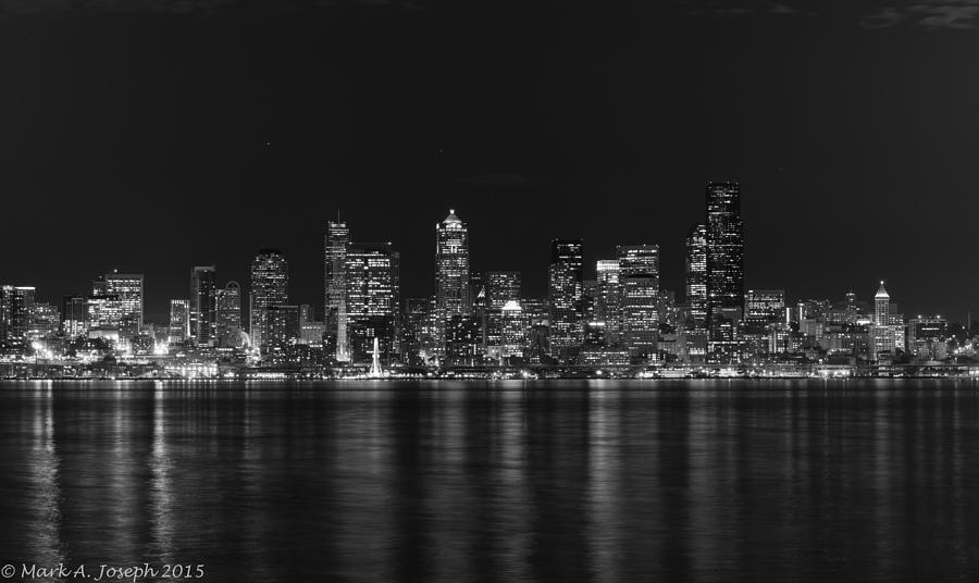 Seattle Skyline in black and white Photograph by Mark Joseph