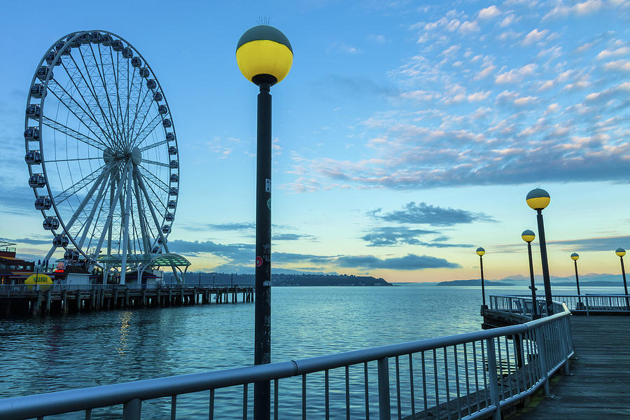 Seattle Wheel Photograph by Jonathan Nguyen