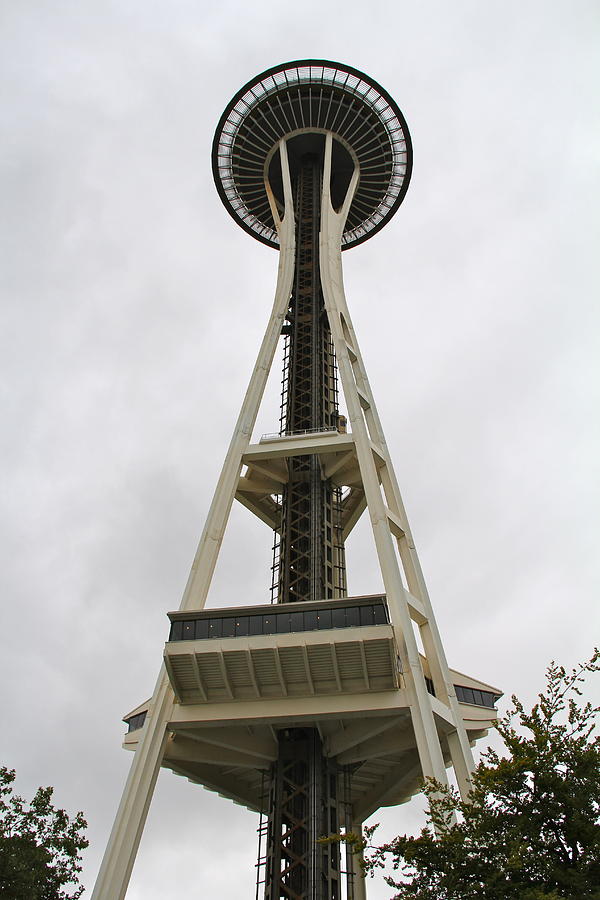 Seattle's Space Needle Photograph by Adam Kimpton - Fine Art America