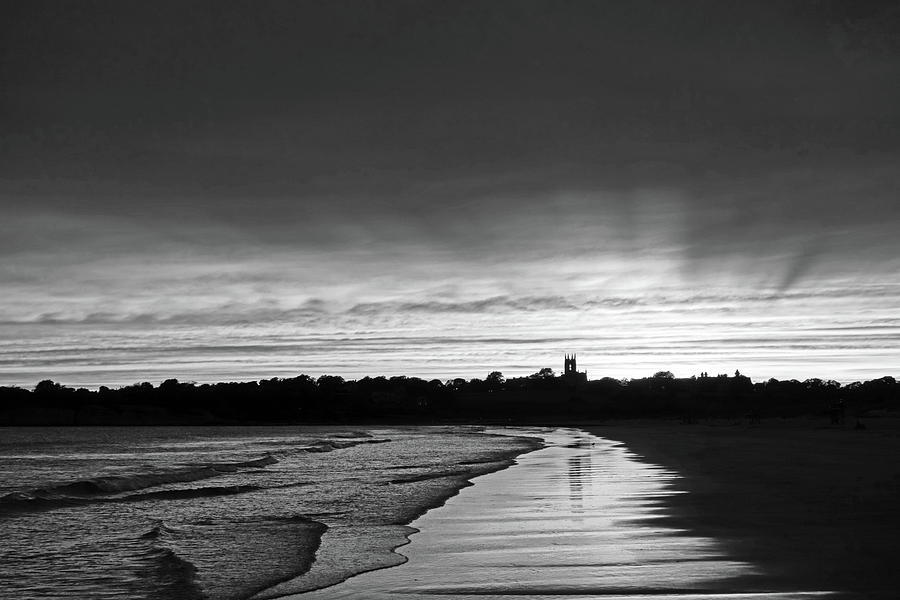 Second Beach Newport RI Sunrays Black and White Photograph by Toby McGuire