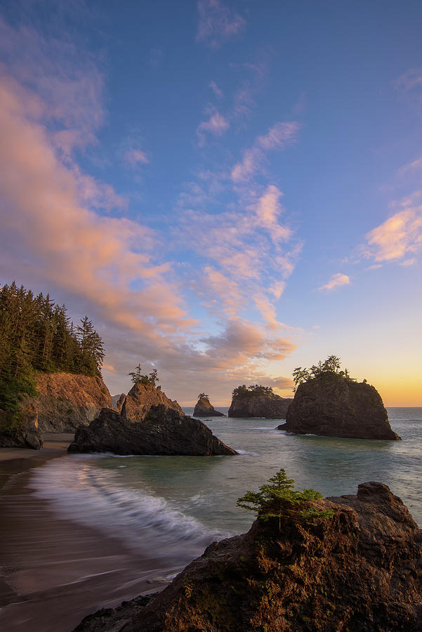 Secret Beach Photograph by Greg Vaughn | Fine Art America