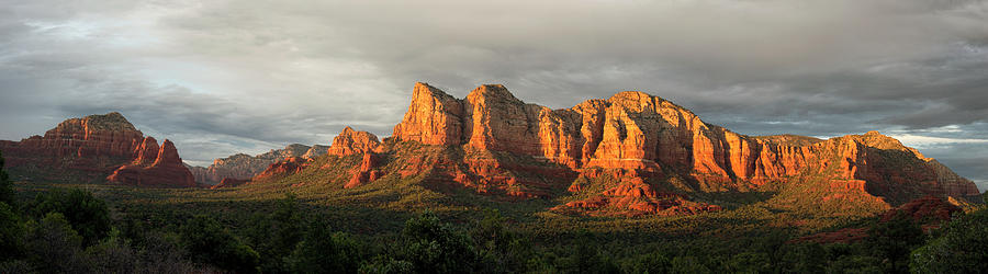 Sedona Red Rock Photograph by Ron McGinnis