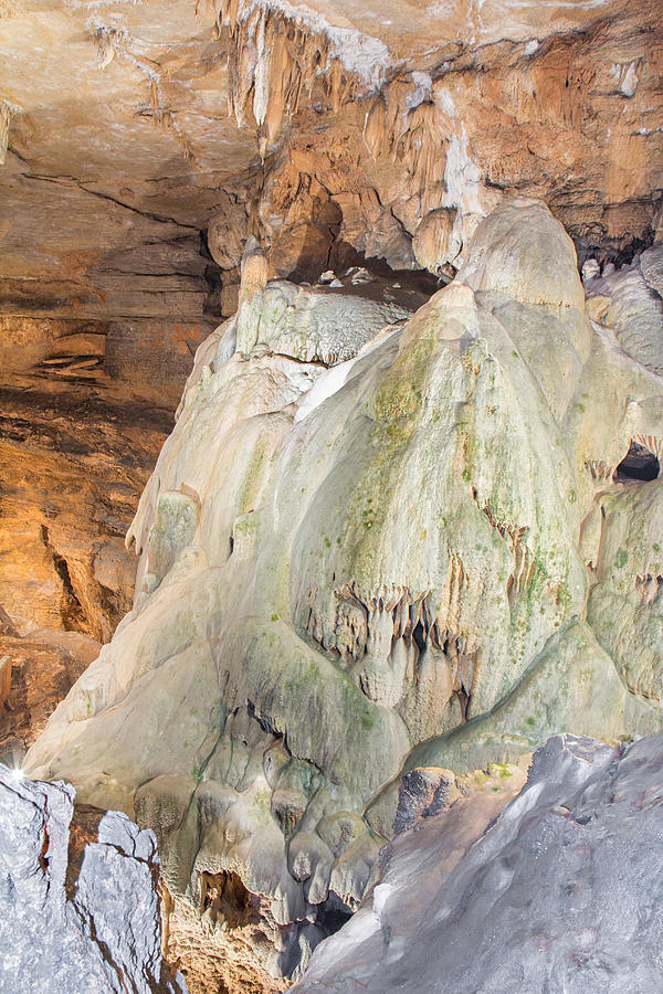 Seneca Caverns Photograph - Seneca Caverns Flowstone by Mary Almond