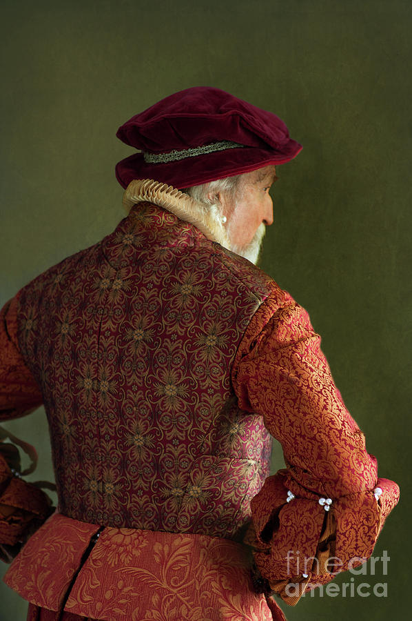 Senior Tudor Man Photograph by Lee Avison