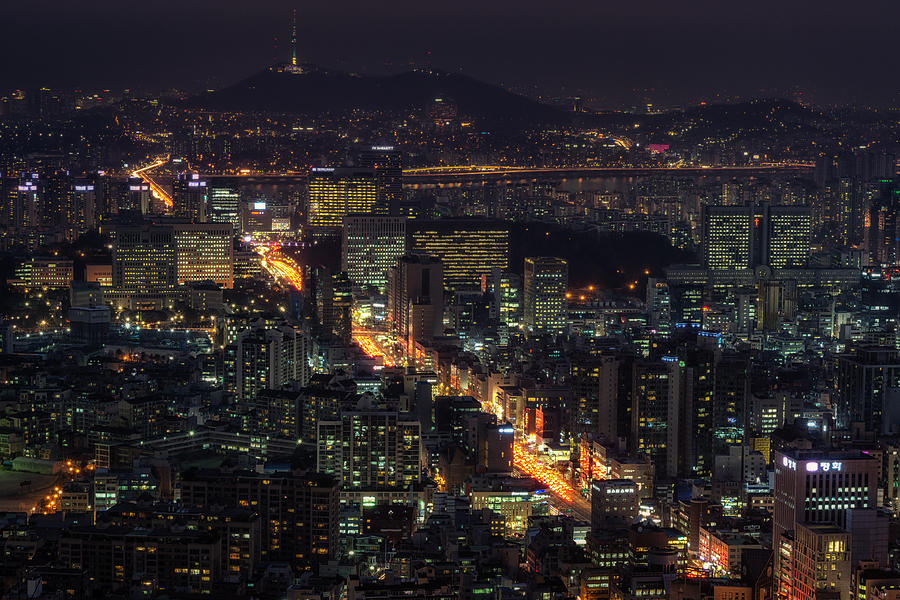 Architecture Photograph - Seoul Flows by Aaron Choi