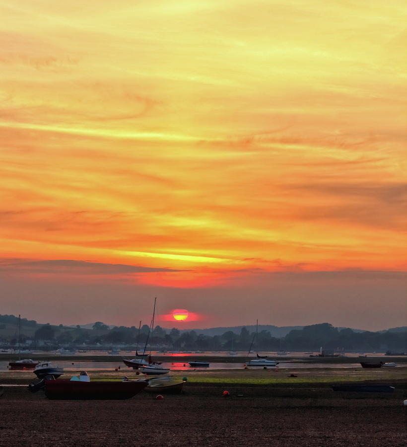 Setting Sun at Exmouth Photograph by Jeff Townsend