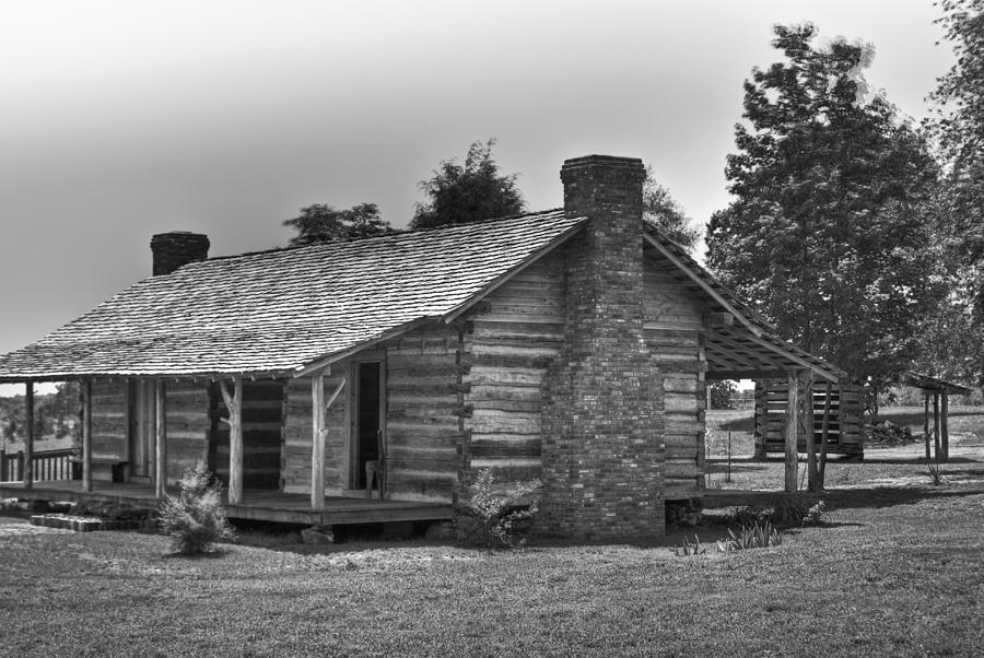 Settlers Cabin Tennessee Photograph by Douglas Barnett
