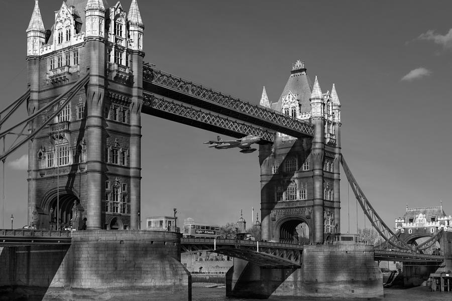 Seven seconds - the Tower Bridge Hawker Hunter incident BW versio Photograph by Gary Eason