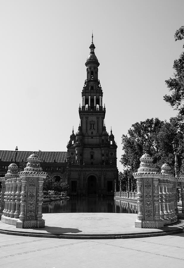 Black And White Photograph - Seville - Plaza de Espana 9 by AM FineArtPrints