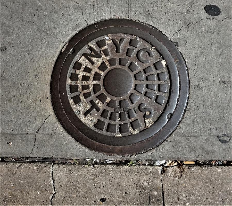 Sewer Cap Nyc  Photograph by Rob Hans