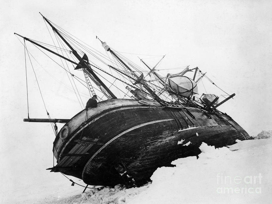 Shackleton Expedition c1915 Photograph by Granger