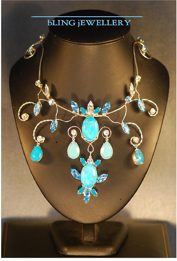 Necklace Jewelry - Shades of Blue Wire Necklace by Janine Antulov