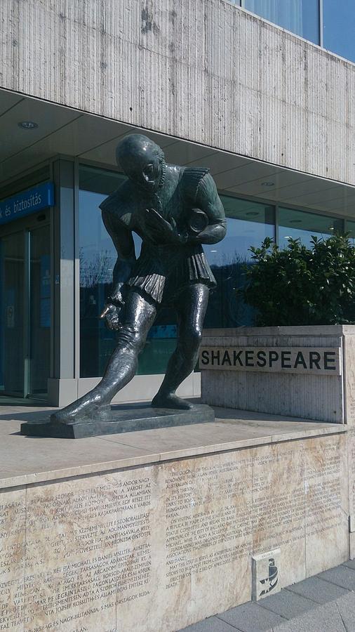 Shakespeare Photograph by Moshe Harboun