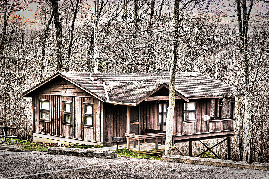 Shawnee State Park Cabin Southern Oh Photograph By Ronald Tipton