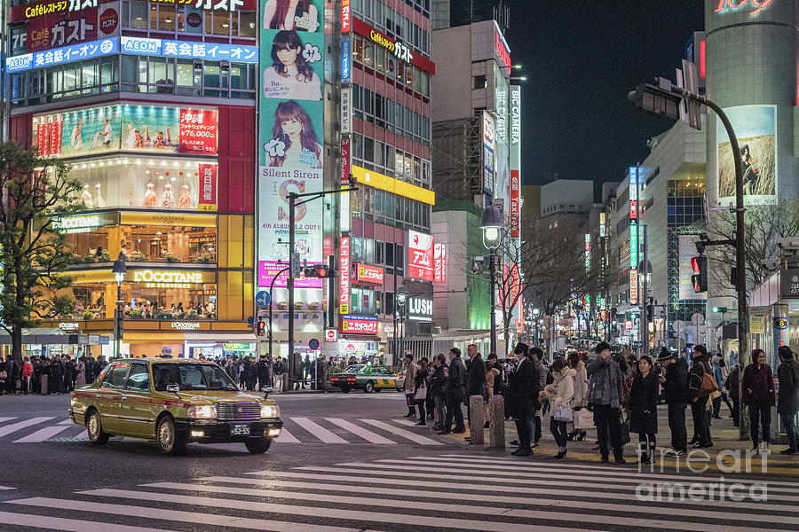 Shibuya Crossing, Tokyo Japan Photograph by Perry Rodriguez