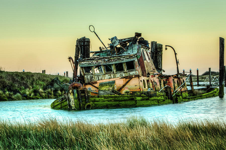 Shipwreck - Mary D. Hume by Jim Adams Shipwreck - Mary D. Hume by Jim Adams
