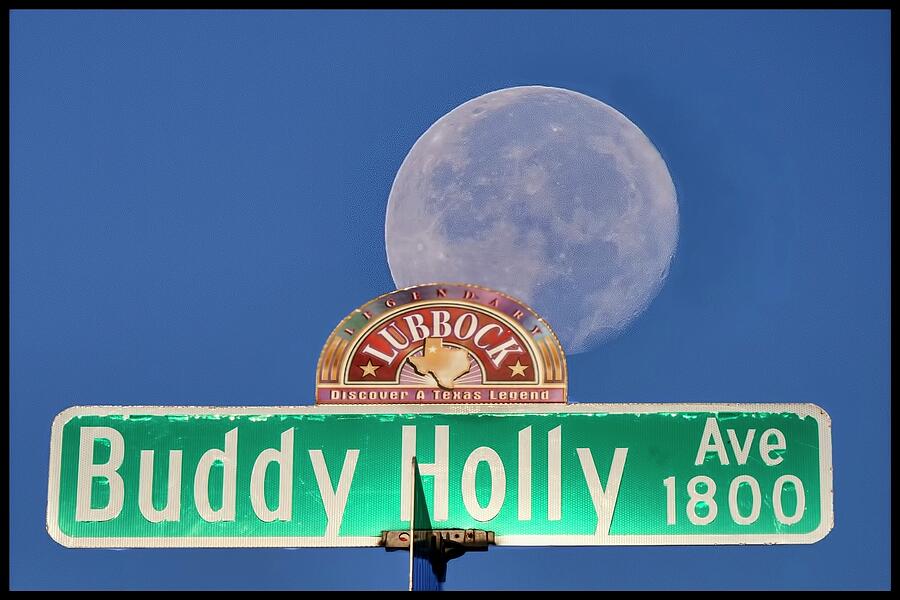 Shoot The Moon, Buddy Holly  Photograph by Harriet Feagin