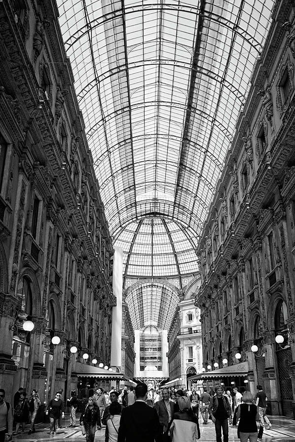 Shopping in Milan Photograph by Catherine Reading