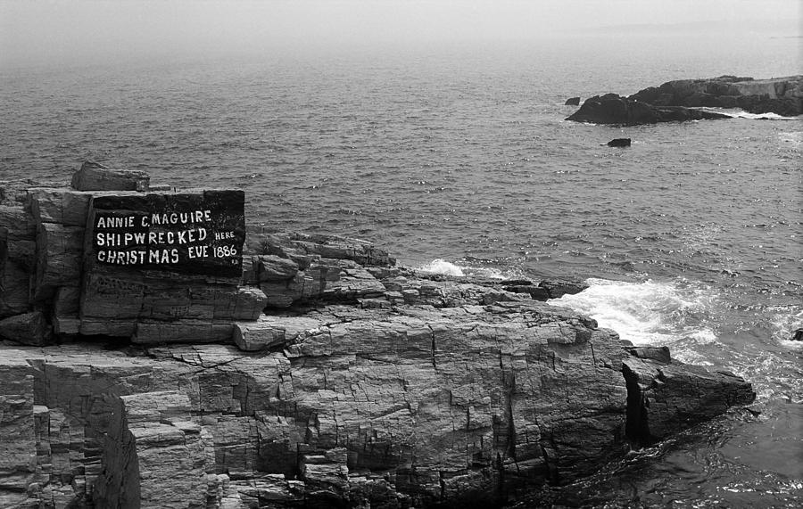 Shoreline and Shipwreck - Portland, Maine BW Photograph by Frank Romeo