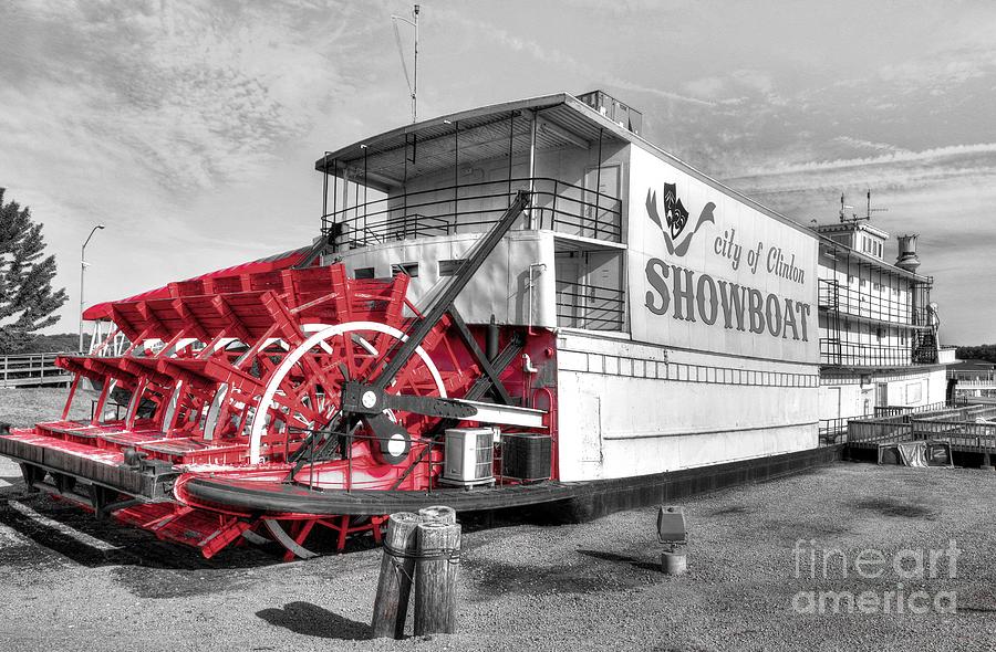 Showboat Big Wheel Selective Color Photograph by Mel Steinhauer