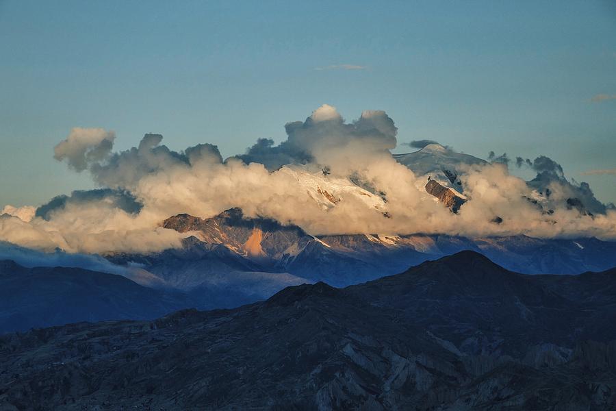 Mountain Photograph - Shroud by Skip Hunt